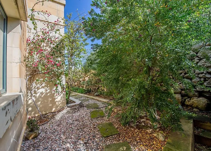 Casetta Menzja Semi Detached