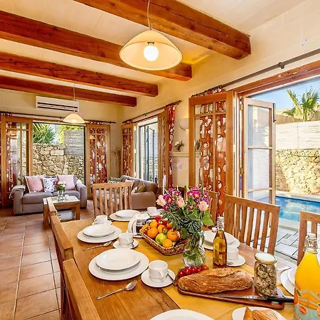 Gospodarstwo wiejskie Casetta Menzja Semi Detached